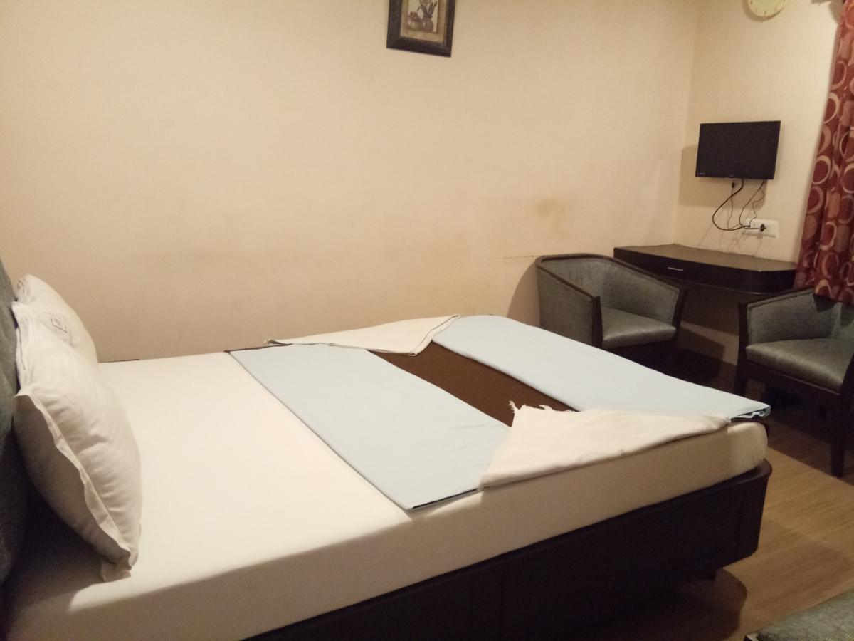 Hotel Grand Tower Chennai Zewnętrze zdjęcie